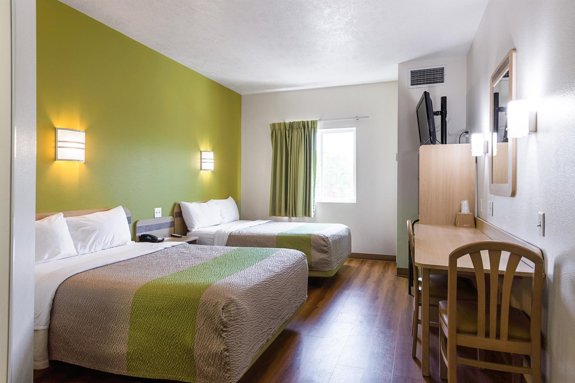 6-cedar City, Ut Hotel