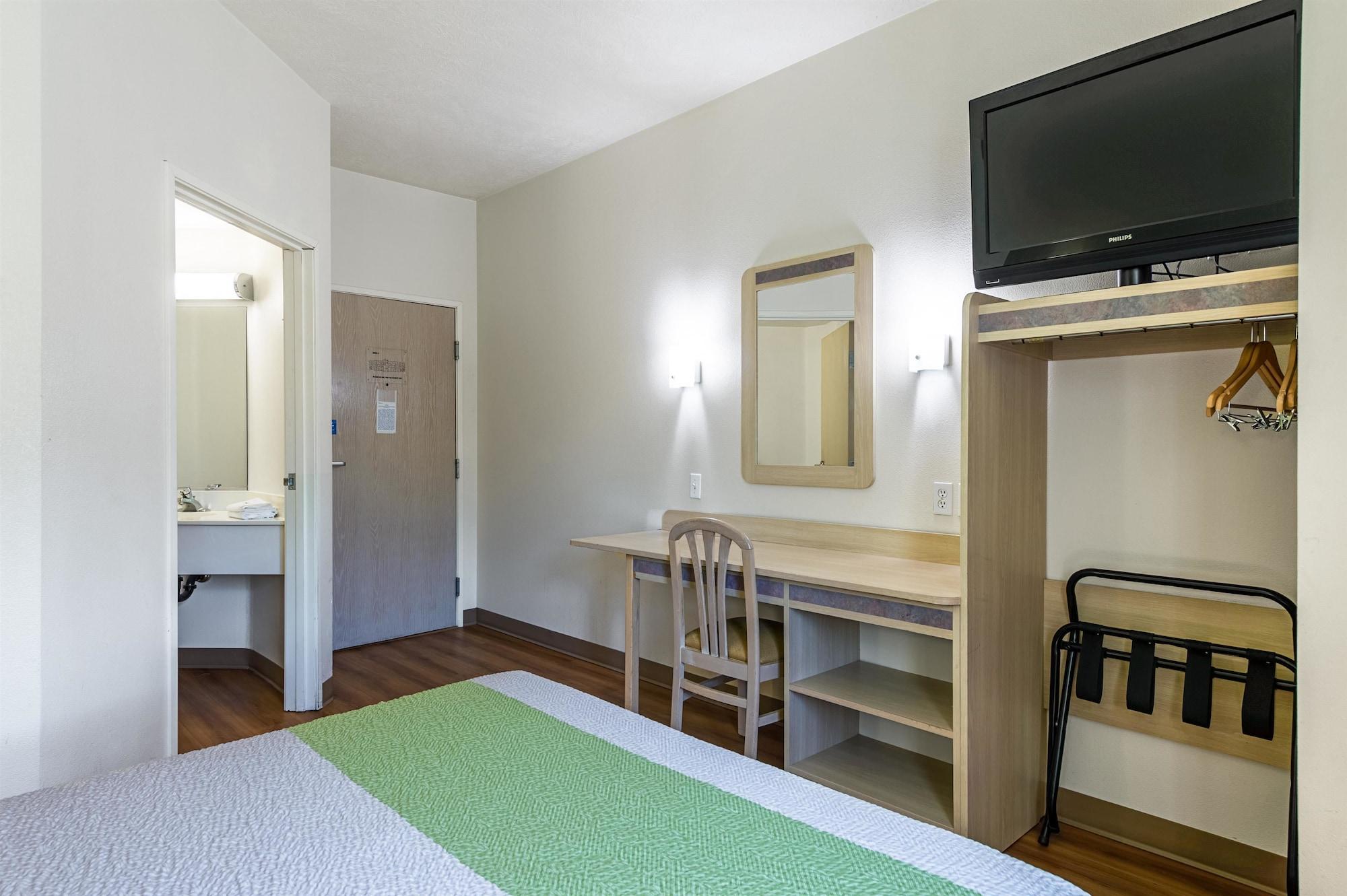 6-cedar City, Ut Hotel Cedar City