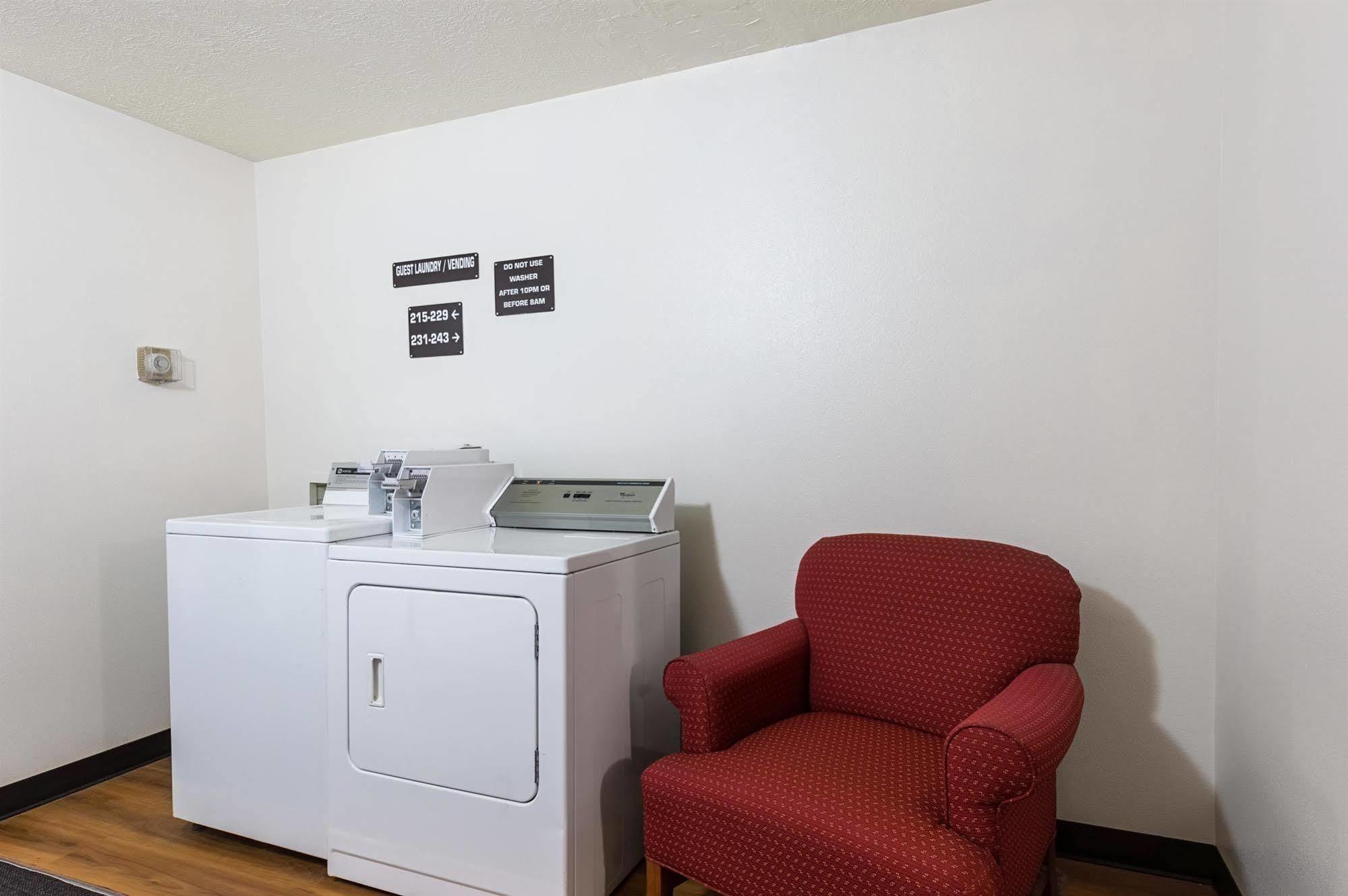 6-cedar City, Ut Hotel